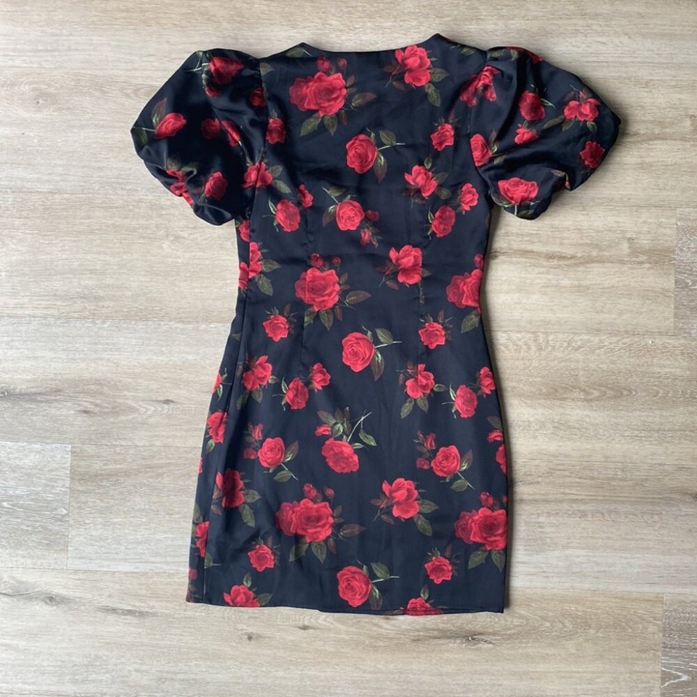 Roses mini dress, beautiful, stylish - Picture 3 of 3